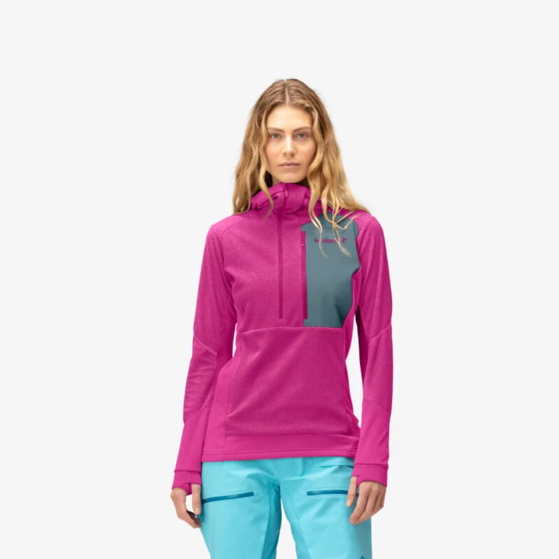 Norrona Lofoten Thermal Pro Hood Jacket Womens image number 2