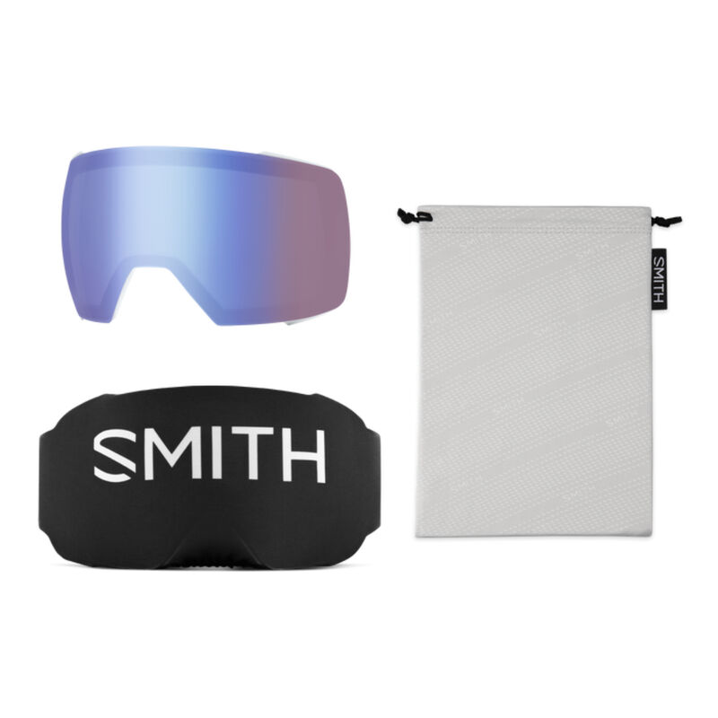Smith I/O Mag XL Goggles + ChromaPop&trade; Sun Black Lens image number 4