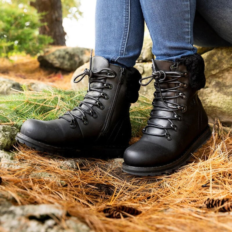 Royal Canadian Cambridge Boots Womens image number 6