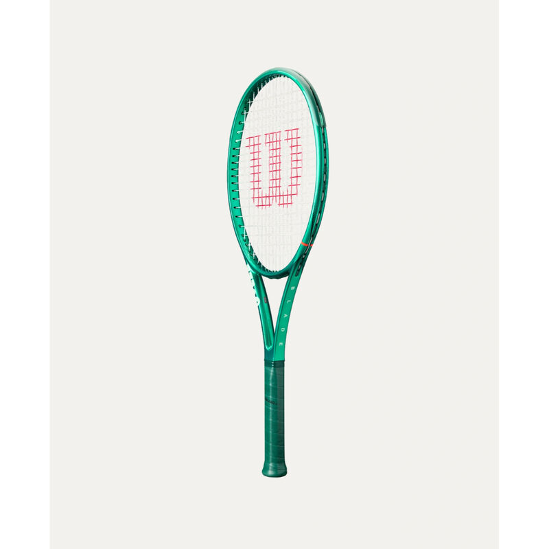 Wilson Blade 104 V10 Tennis Racquet - Unstrung image number 2