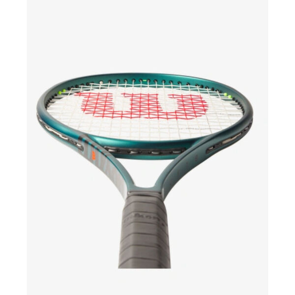 Wilson Blade 98 (18x20) V9 Tennis Racquet - Unstrung