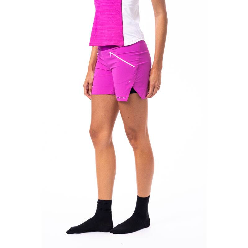 Colturi Oxygen 7" Light Shorts Womens image number 3