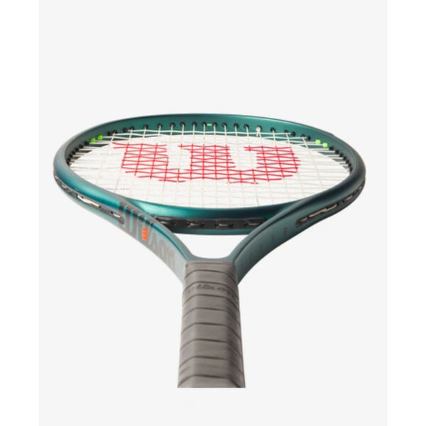 Wilson Blade 26 V9 Tennis Racquet Junior - Pre-Strung