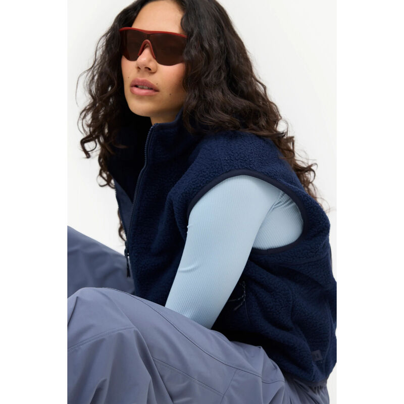 Halfdays Chapelle Fleece Vest Womens image number 1