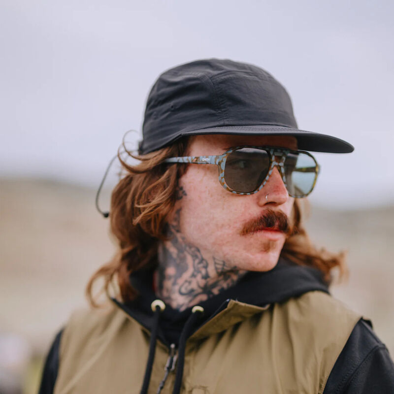 Smith Truss Sunglasses + Tarmac Tortoise - ChromaPop Slate Lens image number 3