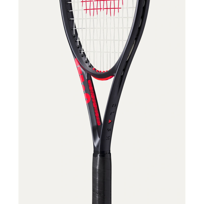 Wilson Clash 100 V3 Tennis Racquet - Unstrung image number 3